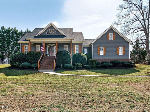 7101 Evelyn Cir, Zebulon, NC, 27597-9537 | Card Image