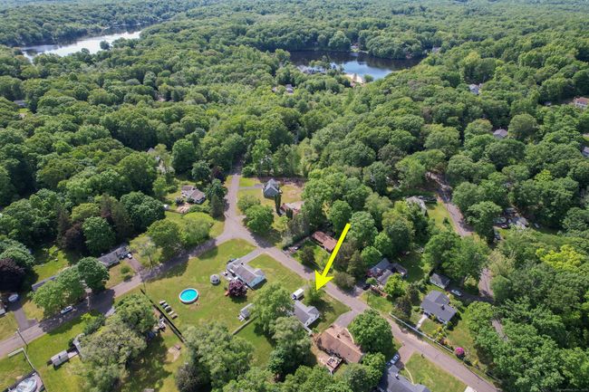 26 Clear Lake Rd, House other with 3 bedrooms, 1 bathrooms and null parking in North Branford CT | Image 33