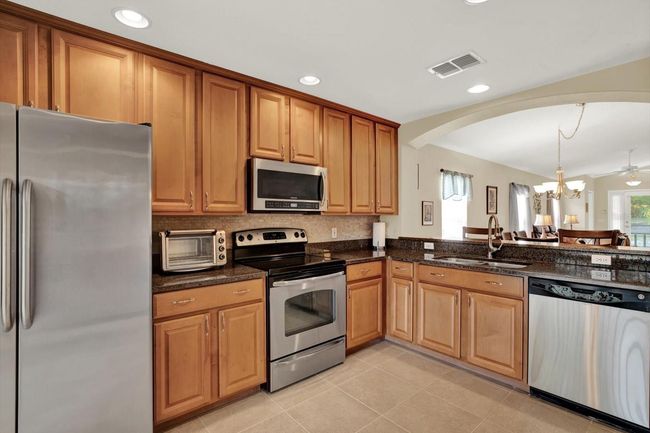18817 Rolling Hills Loop, House other with 3 bedrooms, 2 bathrooms and null parking in Hudson FL | Image 4