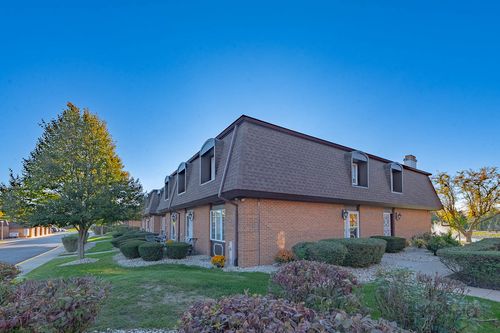 3232 Chestnut Dr, Flossmoor, IL, 60422-1762 | Card Image