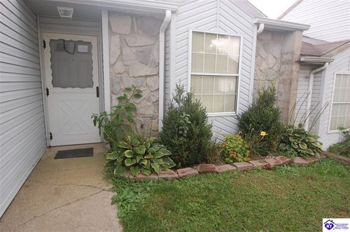602 Potomac Ct, Radcliff, KY, 40160-9681 | Card Image