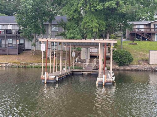 124 Kathy Ln, Hot Springs, AR, 71913-8958 | Card Image