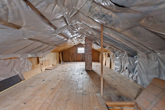Attic | Image 15
