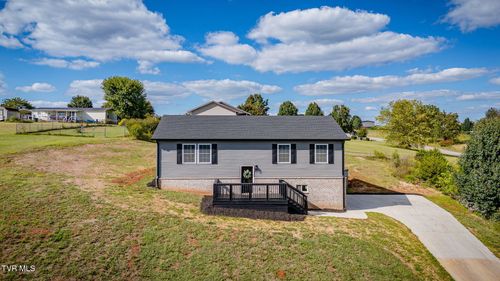 166 Ebenezer Rd, Chuckey, TN, 37641-5653 | Card Image