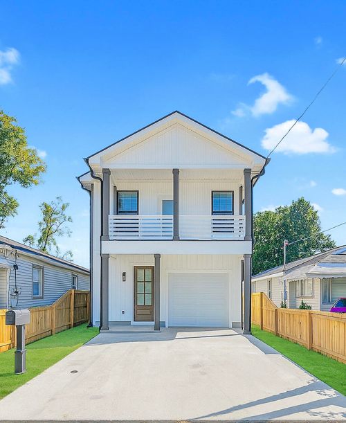 1983 Hugo Ave, North Charleston, SC, 29405-8150 | Card Image