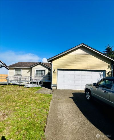 368 Snahapish Avenue Se, House other with 3 bedrooms, 1 bathrooms and 2 parking in Ocean Shores WA | Image 2