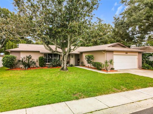 10617 Seminole Forest St E, SEMINOLE, FL, 33778-3926 | Card Image