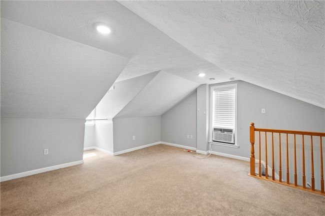2113 Wharton St, House other with 3 bedrooms, 2 bathrooms and null parking in Pittsburgh PA | Image 25