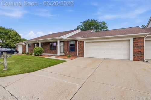 51-28047 Maple Forest Blvd E, Harrison Township, MI, 48045 | Card Image