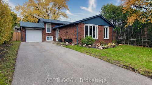 1286 Landfair Cres, Oakville, ON, L6H2N3 | Card Image