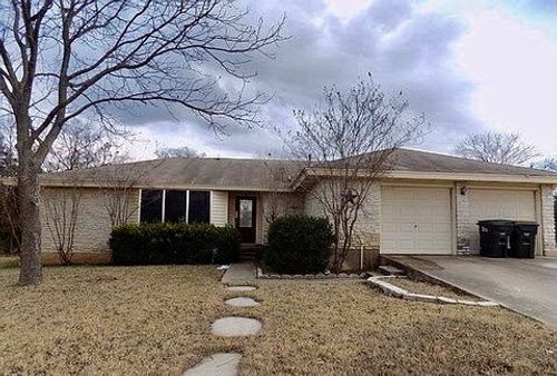 509 Meadowbrook Dr, Georgetown, TX, 78628-7654 | Card Image