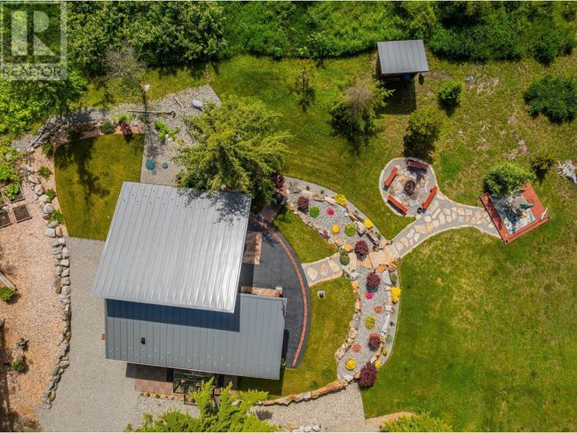 179 Kootenay Lake Rd, House other with 2 bedrooms, 2 bathrooms and 12 parking in Procter BC | Image 96