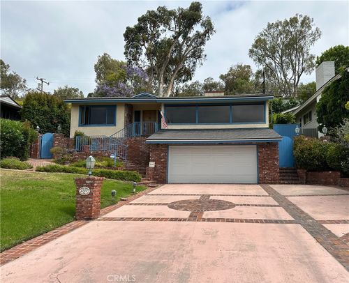 2737 Palos Verdes Dr N, Palos Verdes Estates, CA, 90274-1006 | Card Image