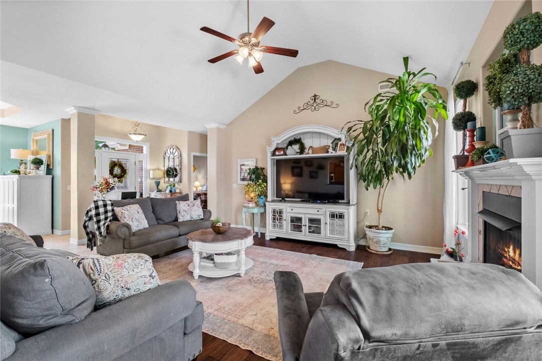 Blair Cir, Pea Ridge, AR 72751
