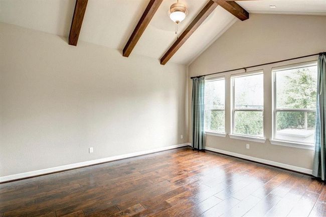 Master Bedroom | Image 19