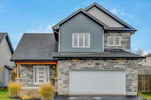 29 Meadowlark St, Russell, ON, K4R0B8 | Card Image