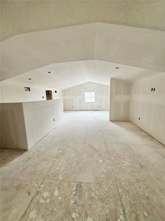 Upstairs media room | Image 9