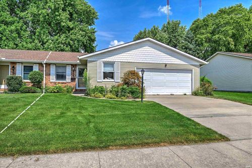 1961 E Farnsworth Dr, South Bend, IN, 46614-6346 | Card Image
