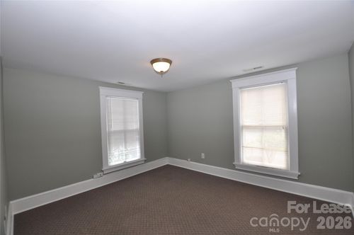 16 Oak Grove St, Mount Holly, NC, 28120-1655 | Card Image