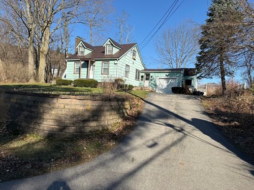 3 Ferry Rd, Haverhill, MA, 01835-6905 | Card Image
