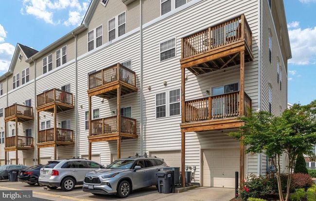 24686 Byrne Meadow Sq, Townhouse with 3 bedrooms, 3 bathrooms and null parking in ALDIE VA | Image 9
