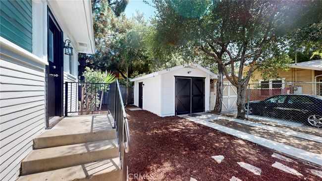 241 N Verdugo, Home with 32 bedrooms, 32 bathrooms and 3 parking in Glendale CA | Image 58