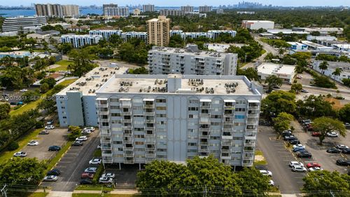 202-1470 Ne 125th Ter, North Miami, FL, 33161-5213 | Card Image