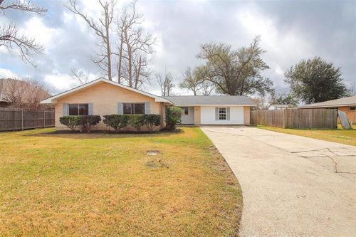 1015 Paris Street, Lake Charles, LA, 70605 | Card Image