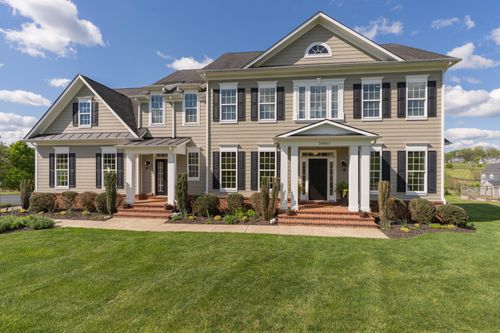 39803 Charles Henry Pl, WATERFORD, VA, 20197-1067 | Card Image