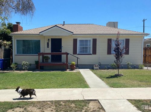 113 E Lucard St, Taft, CA, 93268-3225 | Card Image