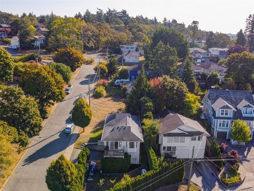 1265 Woodway Rd, Esquimalt, BC, V9A4W9 | Card Image