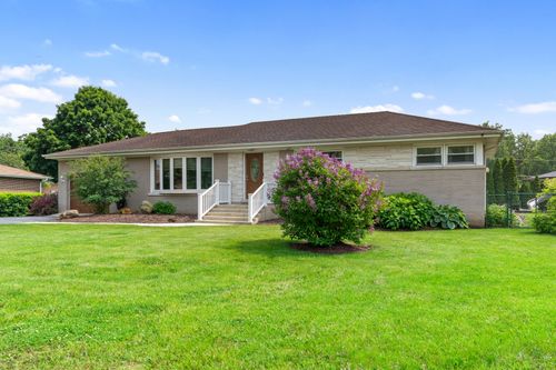11111 Doogan Ave, Willow Springs, IL, 60480-1111 | Card Image