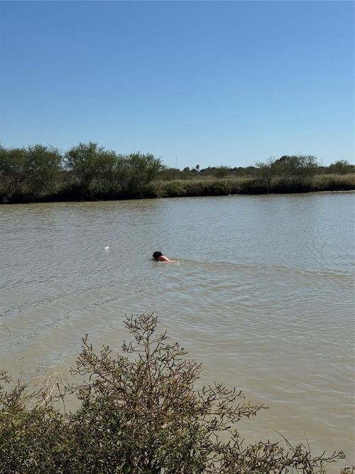 9-36847 Richard Frey Rd, Hempstead, TX, 77445-3846 | Card Image