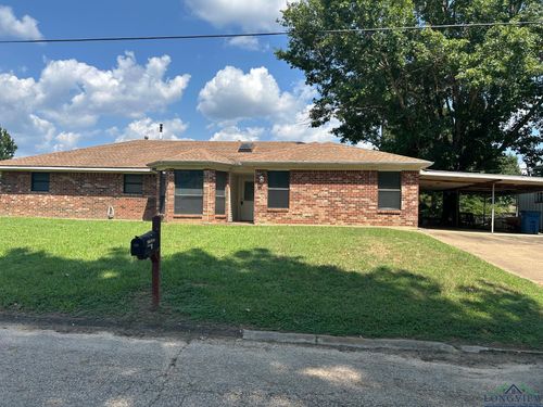1004 Woodhaven St, Gladewater, TX, 75647-9514 | Card Image