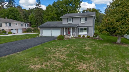 94 White Springs Ln, Geneva, NY, 14456-3035 | Card Image