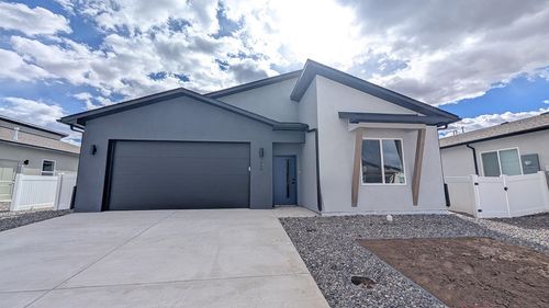 1640 Rusty Rivet Rd, Fruita, CO, 81521-9368 | Card Image