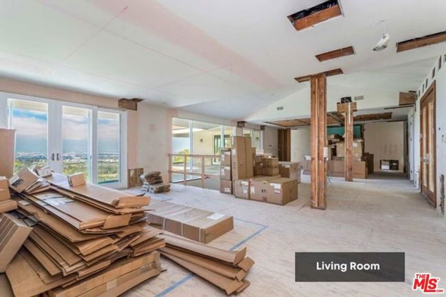 2 Pine Tree Ln, House other with 7 bedrooms, 8 bathrooms and 9 parking in Rolling Hills CA | Image 20