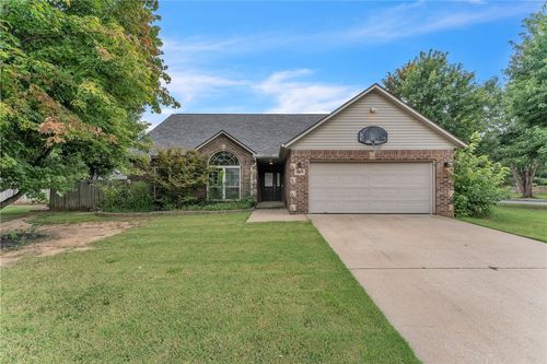 1813 Sw Pine Ave, Bentonville, AR, 72713-7448 | Card Image