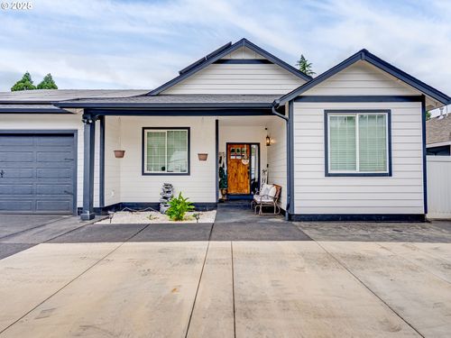885 N Cascade Dr, Woodburn, OR, 97071-3142 | Card Image