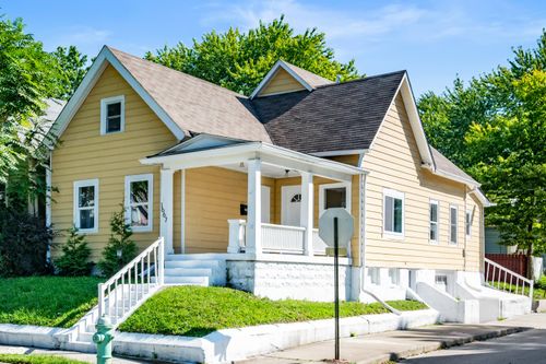 1667 Union St, Indianapolis, IN, 46225-1744 | Card Image