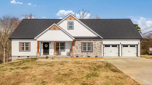 9425 Bayview Rd, Soddy Daisy, TN, 37379-3027 | Card Image