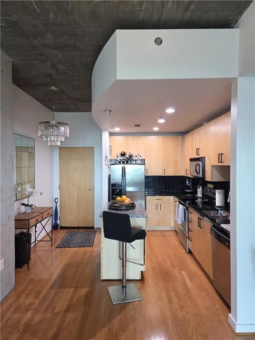apt-1816-250 Pharr Rd Ne, Atlanta, GA, 30305-2281 | Card Image