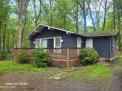 802 Lakeview Ct, Lords Valley, PA, 18428 | Card Image