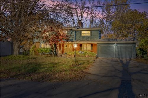 4580 Stoneledge Ln, Manlius, NY, 13104-2322 | Card Image