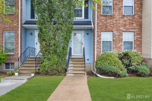 39 Delikat Ln, Sayreville, NJ, 08872-2209 | Card Image