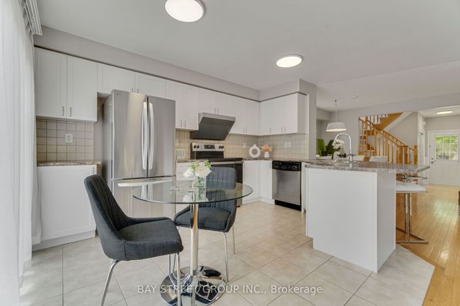 75 Finney Terr, House attached with 3 bedrooms, 3 bathrooms and 1 parking in Milton ON | Image 19