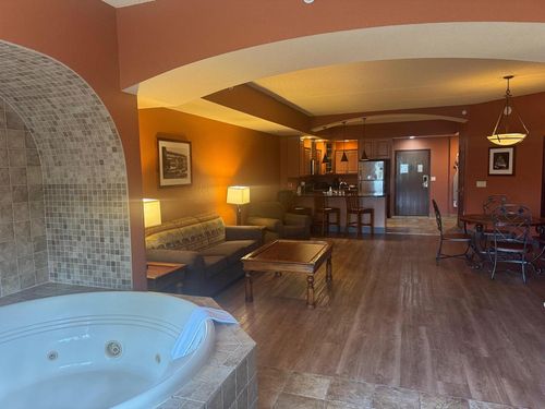 2323-2411 River Road Road, Wisconsin Dells, WI, 53965 | Card Image