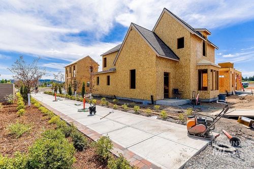 clover-1508 S Picotee Cir, Moscow, ID, 83843-5161 | Card Image