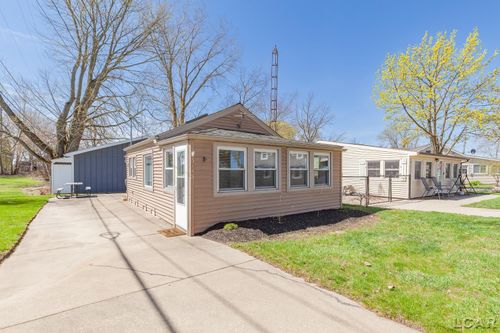 3145 Round Lake Hwy, Manitou Beach, MI, 49253-9029 | Card Image