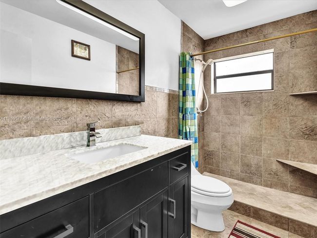 8910 Nw 7 Th Ct, House other with 3 bedrooms, 2 bathrooms and null parking in Pembroke Pines FL | Image 40